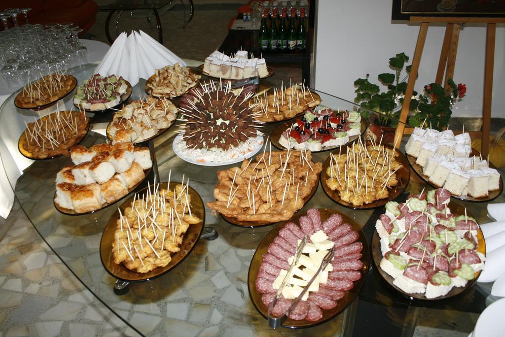 Armira Family Hotel Ivaylovgrad Luaran gambar
