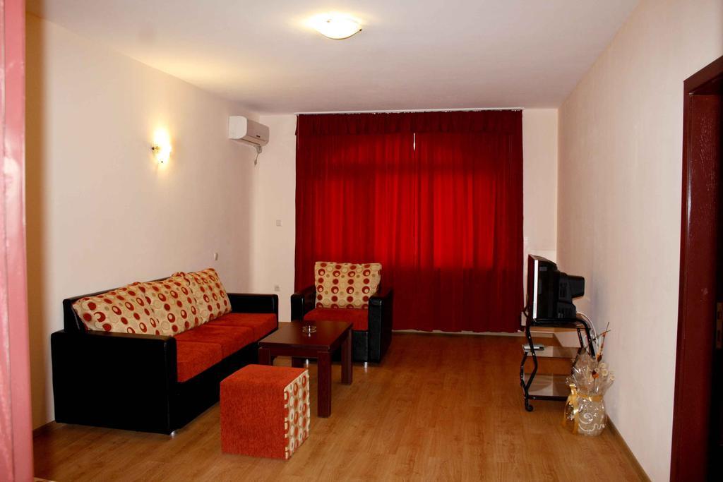 Armira Family Hotel Ivaylovgrad Bilik gambar