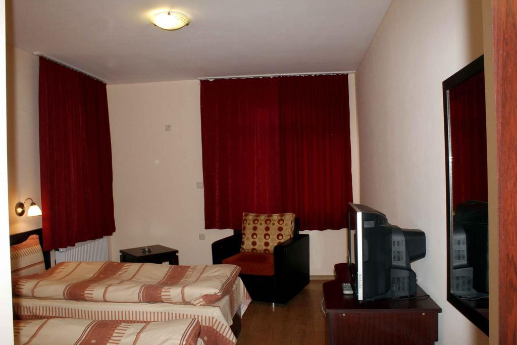 Armira Family Hotel Ivaylovgrad Luaran gambar