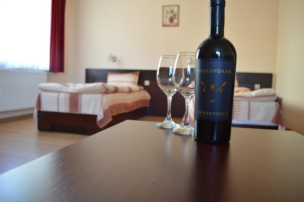 Armira Family Hotel Ivaylovgrad Luaran gambar